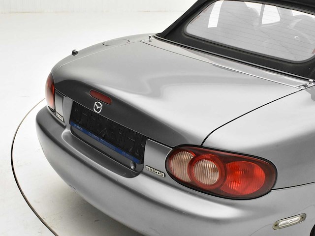 Mazda mx5 cabrio - afbeelding 25 van  29