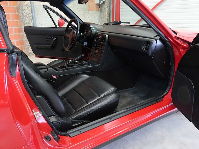 Mazda mx5 - afbeelding 15 van  38