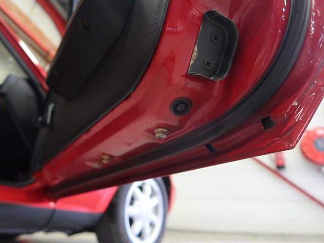 Mazda mx5 - afbeelding 16 van  38