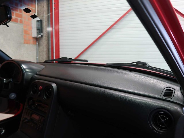 Mazda mx5 - afbeelding 23 van  38