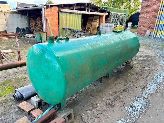 Mazout / diesel tank 2000l - afbeelding 2 van  4
