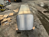 Mazouttank ongebruikt vrachtwagen compleet met 2 depannagestangen - afbeelding 6 van  11