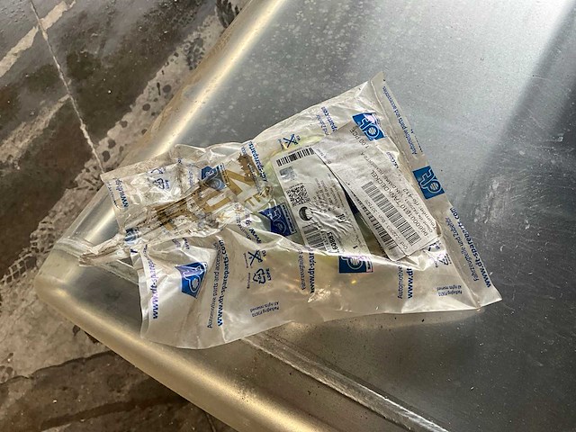 Mazouttank ongebruikt vrachtwagen compleet met 2 depannagestangen - afbeelding 11 van  11