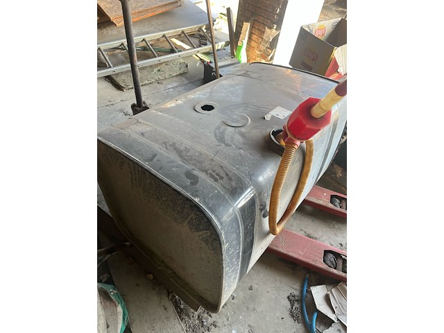 Mazoutvat - afbeelding 3 van  3