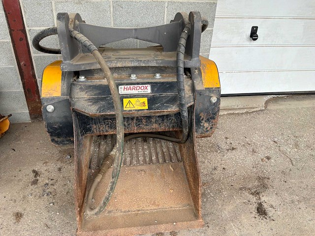Mb c50 s4 mb crusher - afbeelding 1 van  5
