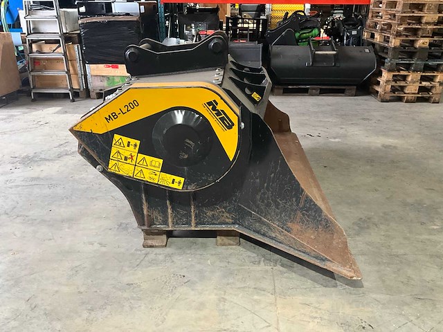 Mb crusher - mb-l200 s2 - graafbak - 2024 - afbeelding 11 van  14