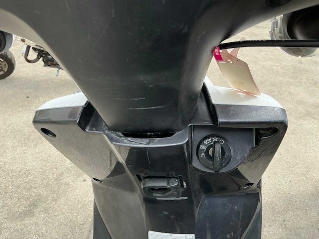 Mbk booster brommer - afbeelding 4 van  6