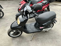 Mbk booster brommer - afbeelding 2 van  7