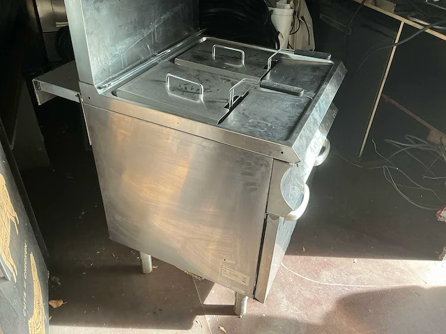 Mbm gf777 dubbele gasfriteuse friteuse - 25 kw - afbeelding 2 van  7