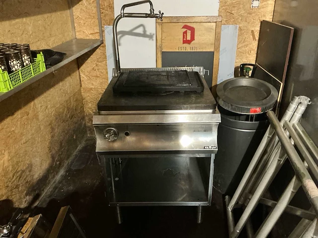 Mbm professionele gasgrill / lavasteengrill - afbeelding 1 van  4