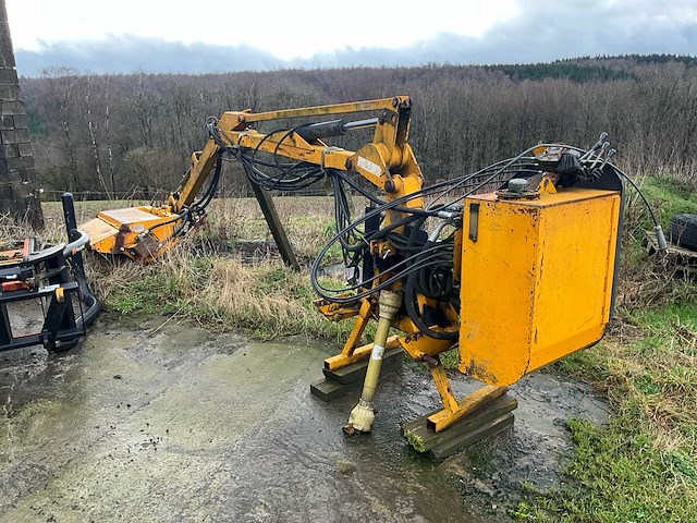 Mc connel mag 460 ii-03 trimmer - afbeelding 1 van  19