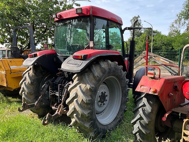 Mc cormick mc 130 4wd landbouwtractor - afbeelding 40 van  43