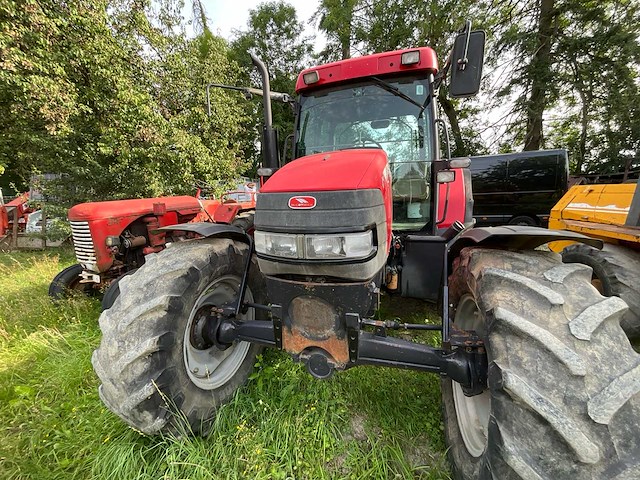 Mc cormick mc 130 4wd landbouwtractor - afbeelding 2 van  42