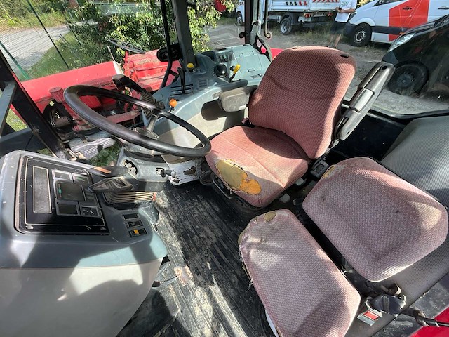 Mc cormick mc 130 4wd landbouwtractor - afbeelding 3 van  42