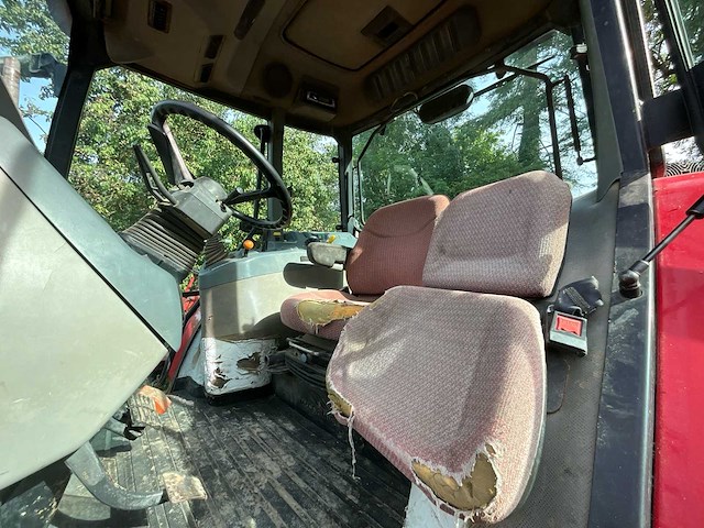 Mc cormick mc 130 4wd landbouwtractor - afbeelding 10 van  42