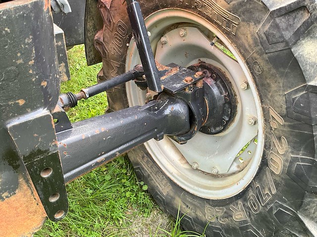 Mc cormick mc 130 4wd landbouwtractor - afbeelding 17 van  42