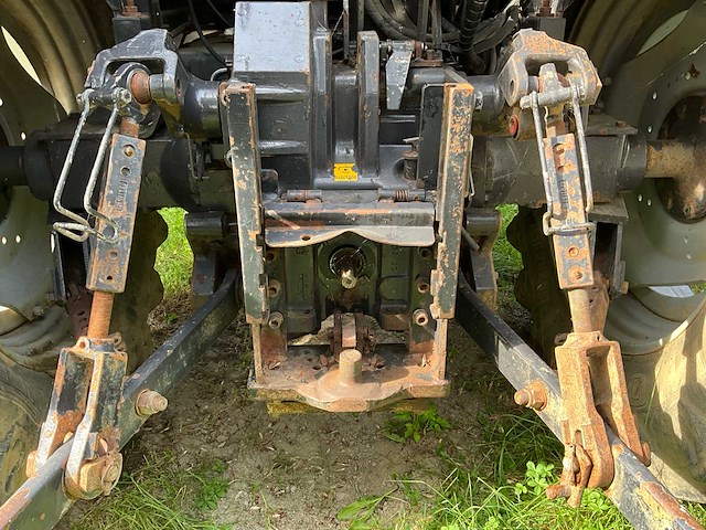 Mc cormick mc 130 4wd landbouwtractor - afbeelding 21 van  42