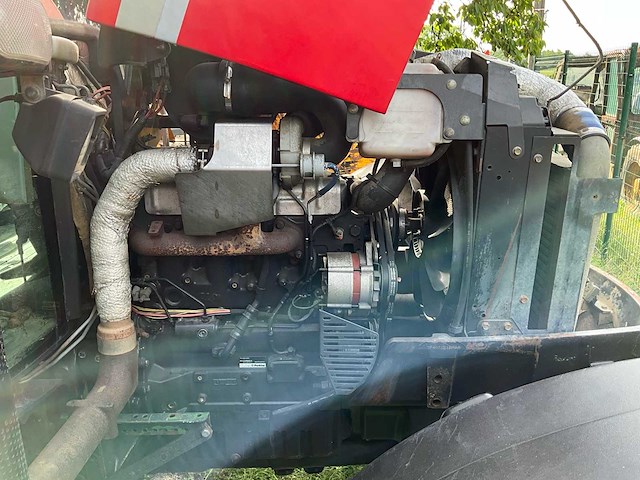 Mc cormick mc 130 4wd landbouwtractor - afbeelding 28 van  42