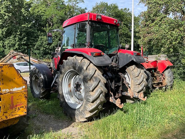 Mc cormick mc 130 4wd landbouwtractor - afbeelding 34 van  42