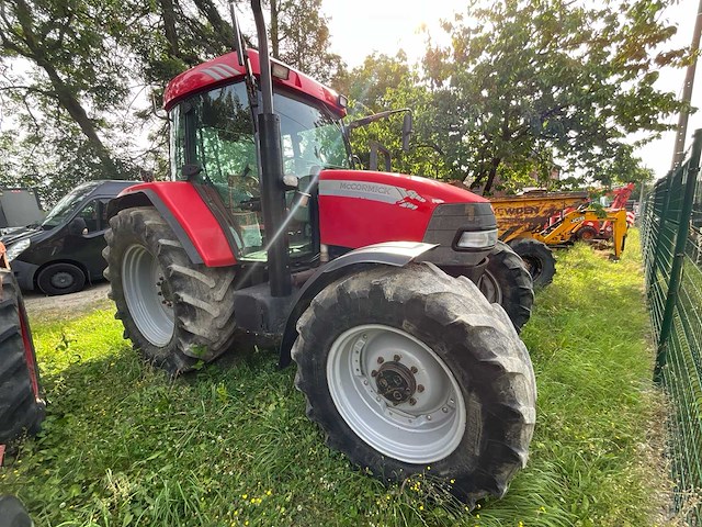 Mc cormick mc 130 4wd landbouwtractor - afbeelding 41 van  42
