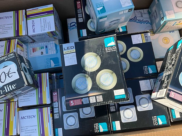 Mc tech partij diverse spots - afbeelding 8 van  10