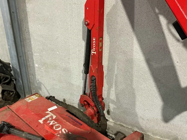Mcconnel klepelmaaier op hydraulische arm klepelmaaier - afbeelding 6 van  20