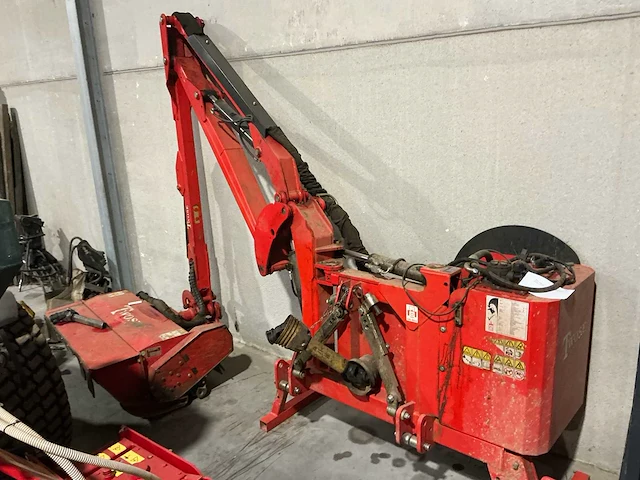 Mcconnel klepelmaaier op hydraulische arm klepelmaaier - afbeelding 12 van  20