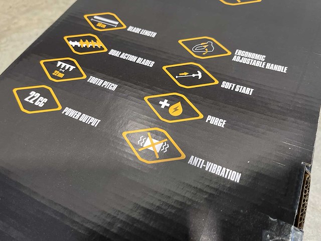 Mcculloch ht5622 benzine heggenschaar - afbeelding 16 van  18