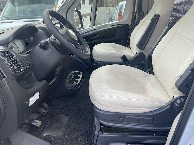 Mclouis menfys 3 maxi cja 8 - afbeelding 9 van  61