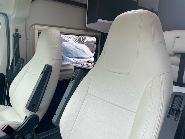 Mclouis menfys 3 maxi cja 8 - afbeelding 10 van  61