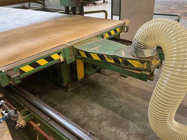 Mcneil akron (femco) horizontale lintzaagmachine - afbeelding 17 van  33