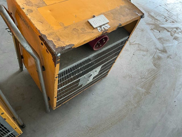 Mcs master b22epb en b15epb elektrische verwarming (2x) - afbeelding 6 van  7