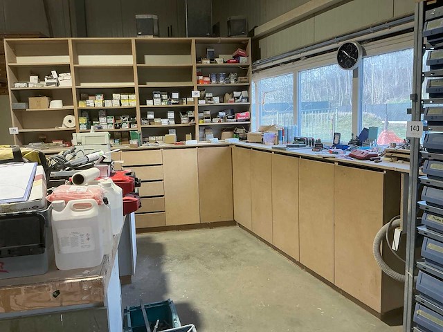 Mdf atelier opbergkast - afbeelding 1 van  8