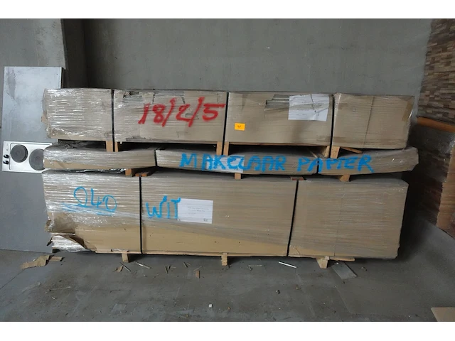 Mdf deur frames + slaglatten - afbeelding 1 van  4