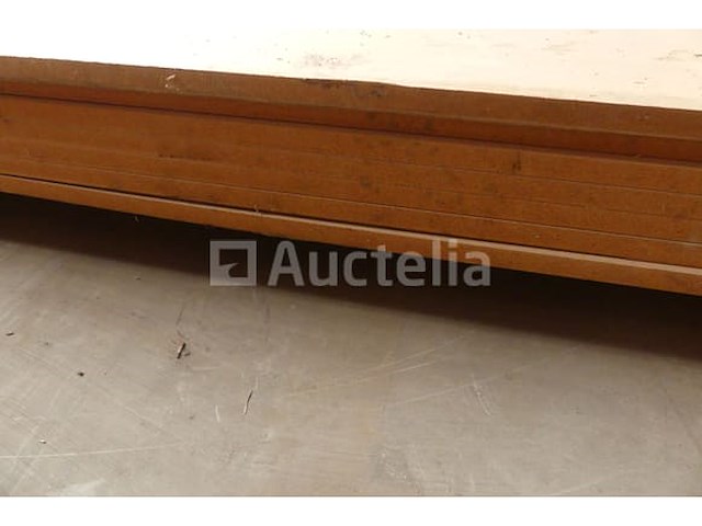 Mdf-panelen 224x122 cm dik 18 mm - afbeelding 1 van  7