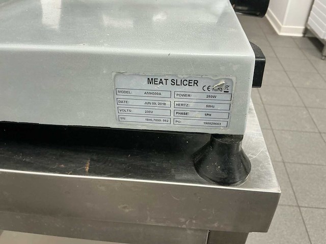 Meat slicer amh300a bevroren vleessnijmachine + inox tafel - afbeelding 6 van  9
