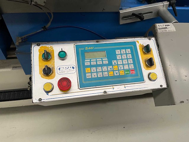 Mecal - 2002 - sw-453 - afkortcirkelzaagmachine - afbeelding 3 van  10