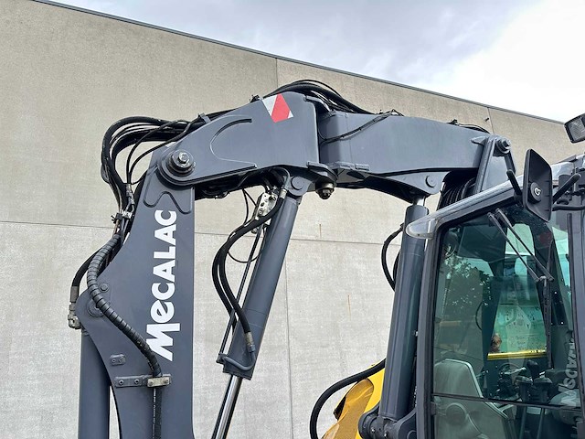 Mecalac - 2015 - 714mc - rupsgraafmachine - afbeelding 20 van  66