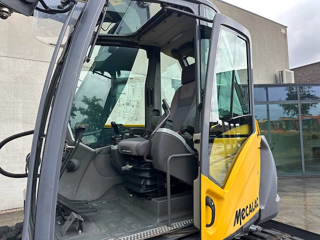 Mecalac - 2015 - 714mc - rupsgraafmachine - afbeelding 49 van  66