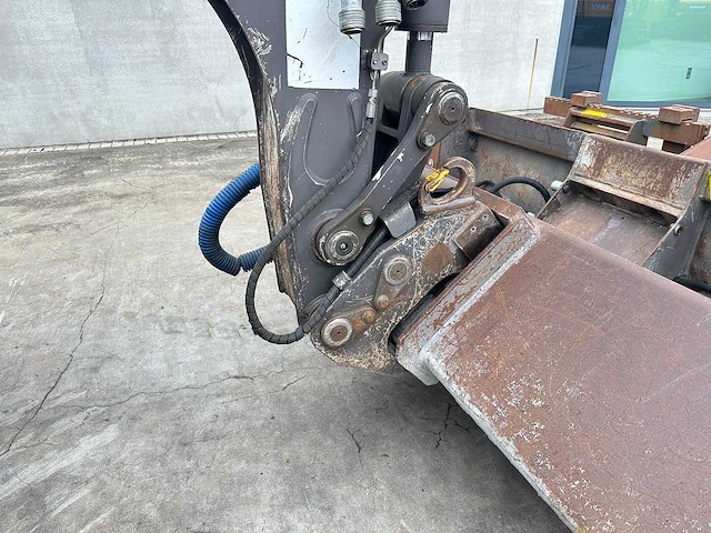 Mecalac - 2016 - 12mtx - mobiele graafmachine - afbeelding 6 van  64