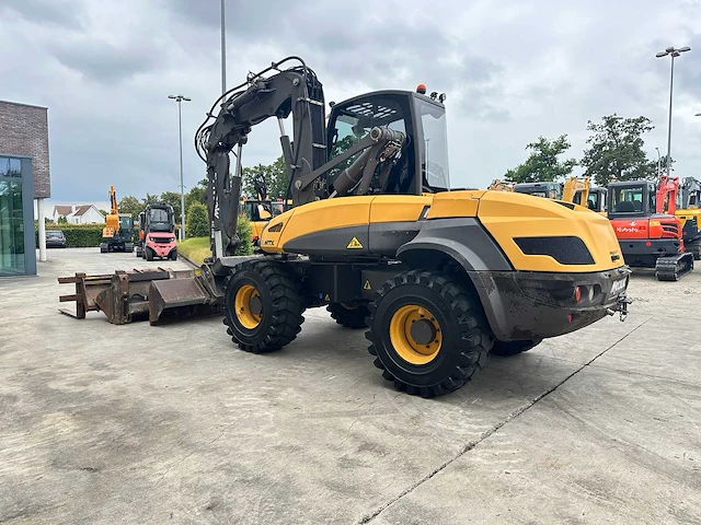 Mecalac - 2016 - 12mtx - mobiele graafmachine - afbeelding 33 van  66