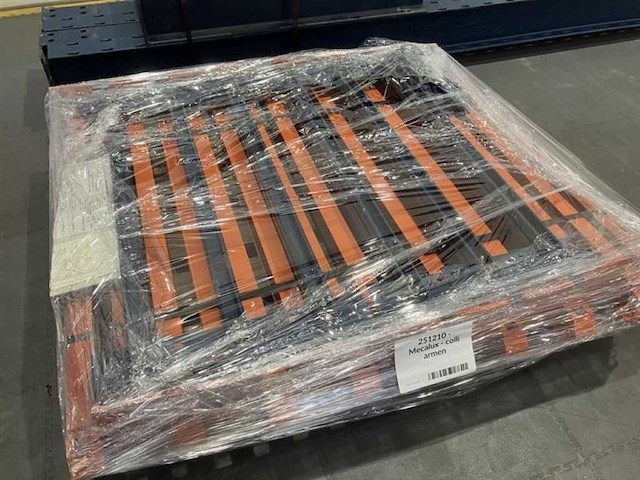 Mecalux - draagarmstelling - cantilever racking - afbeelding 2 van  3