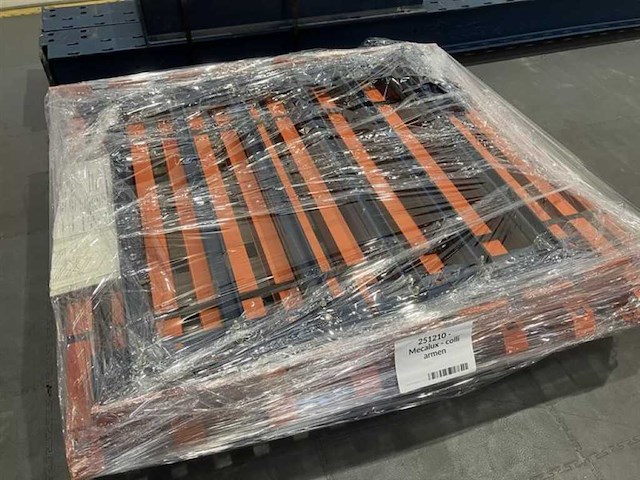 Mecalux - enkelzijdige draagarmstelling - cantilever racking - afbeelding 1 van  1