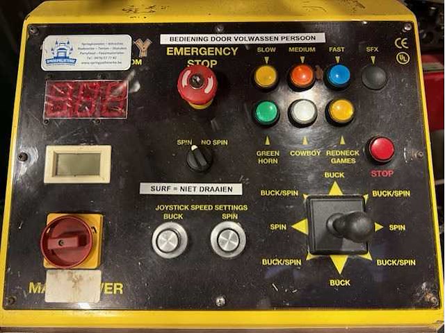 Mechanische rodeostier - bull - compleet - afbeelding 9 van  9
