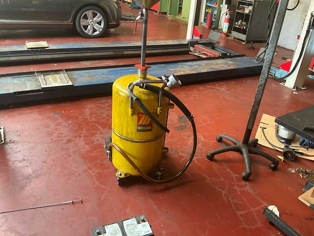 Meclube mobiele olieopvangunit - afbeelding 2 van  2