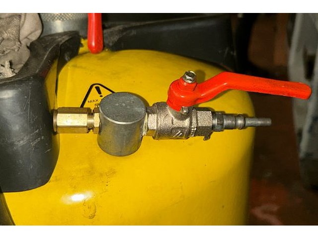 Meclube opzuig en opvangunit voor olie - afbeelding 5 van  6