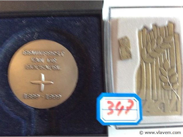 Medaille 2stuks oa acv - afbeelding 3 van  3