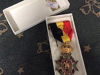 Medaille - afbeelding 1 van  2