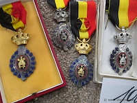 Medailles - afbeelding 2 van  2