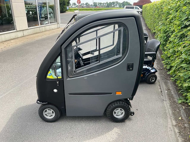 Medema - mini crosser - e-scooter - afbeelding 8 van  15